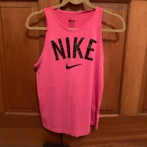 Nike tank